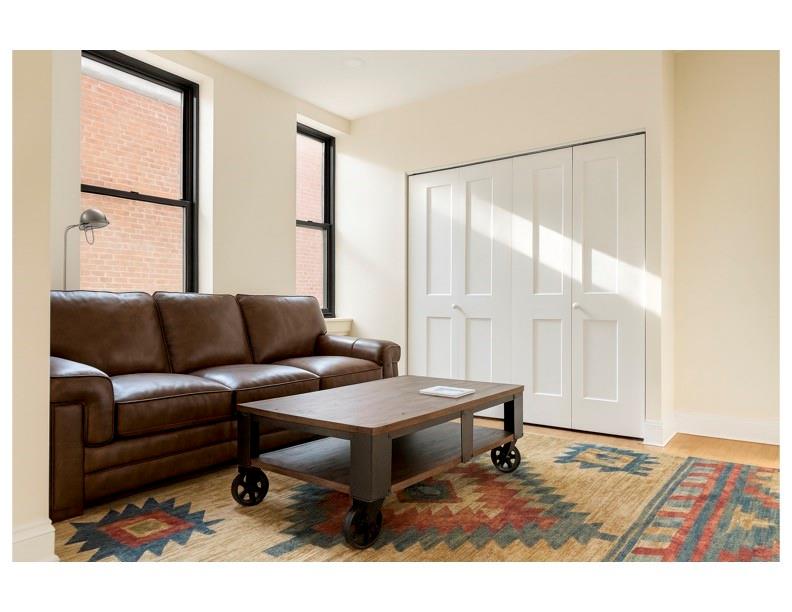 293 Dahlgren Place 2b