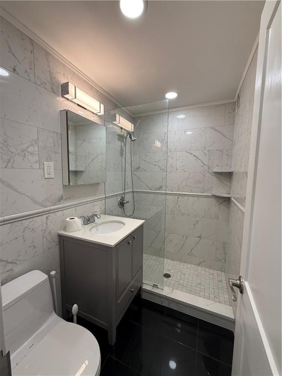 293 Dahlgren Place 2b