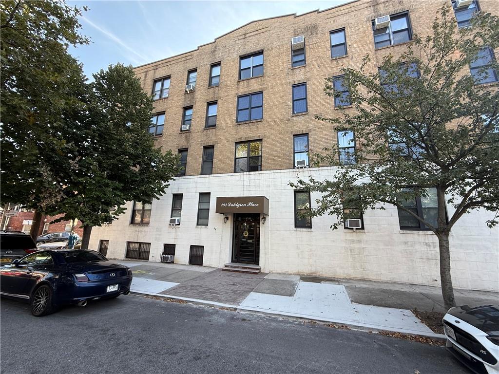 293 Dahlgren Place 2b
