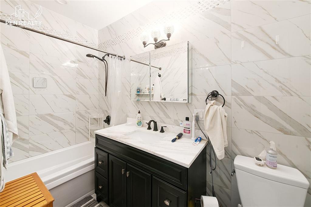 914 Bay Ridge Parkway