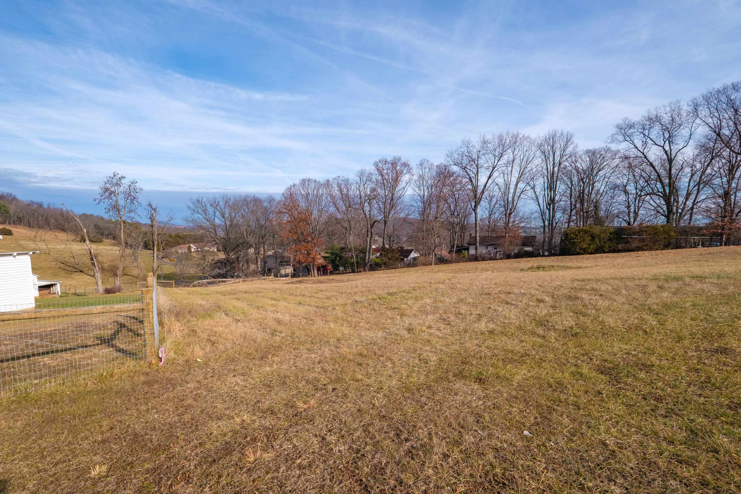 Lot 36-110 MAURY MILL RD