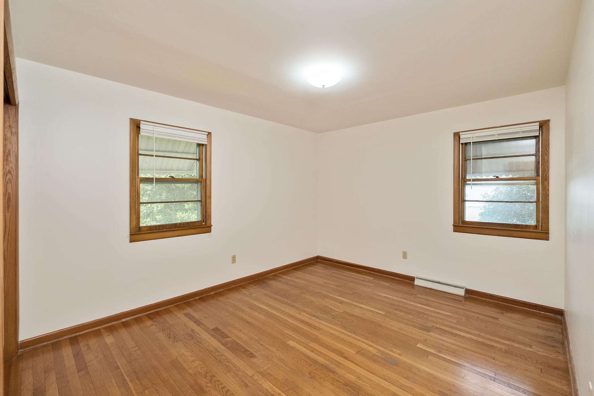 1203 ELM AVE