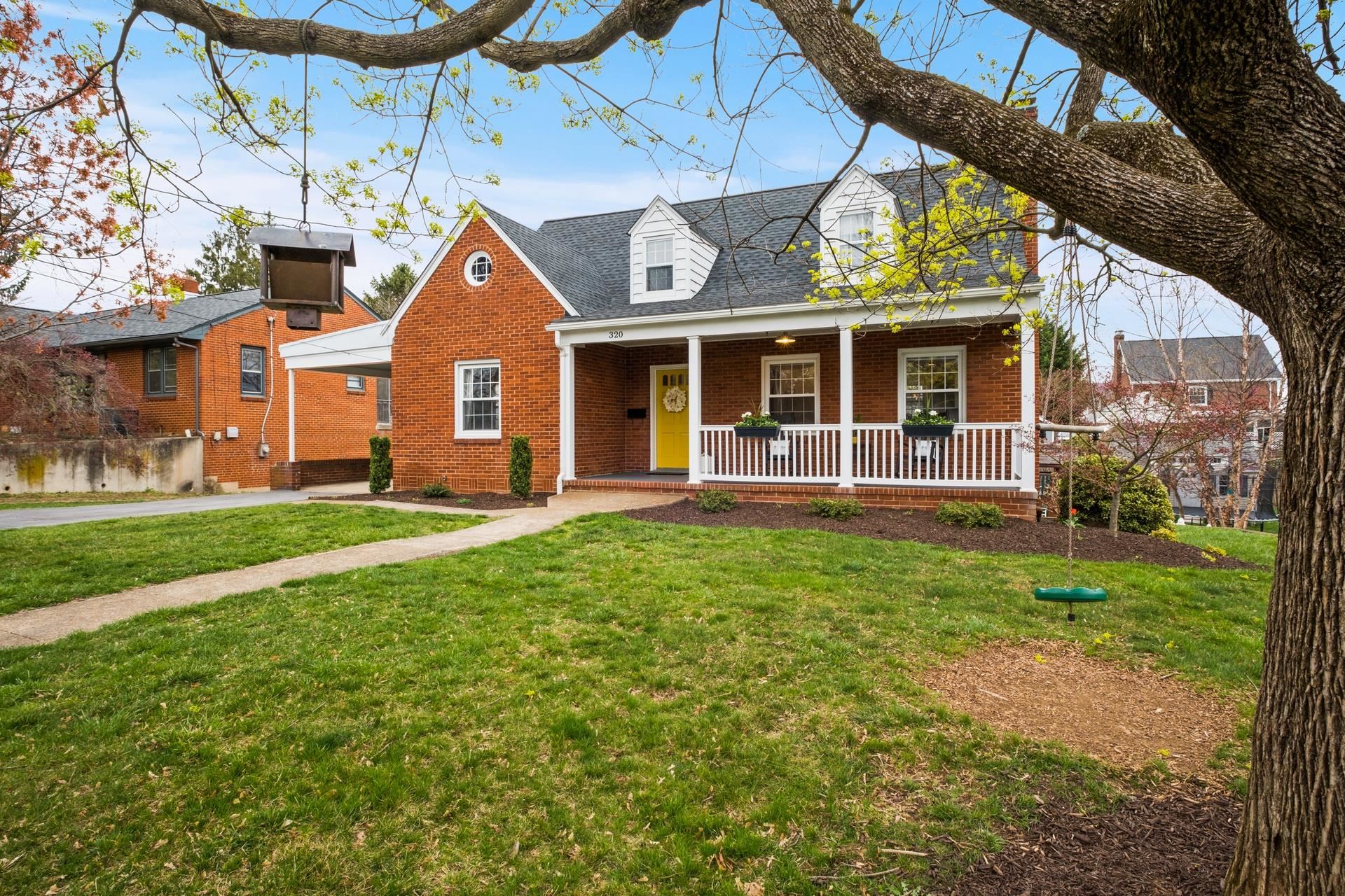 320 NEW YORK AVE