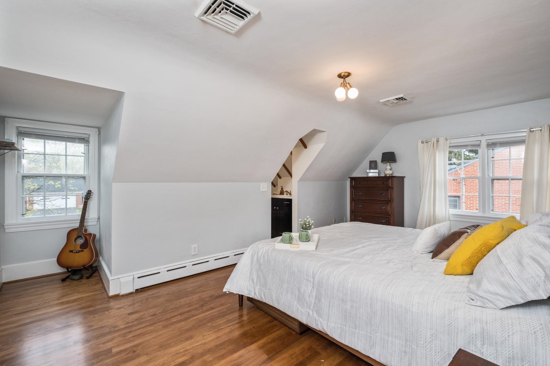 320 NEW YORK AVE