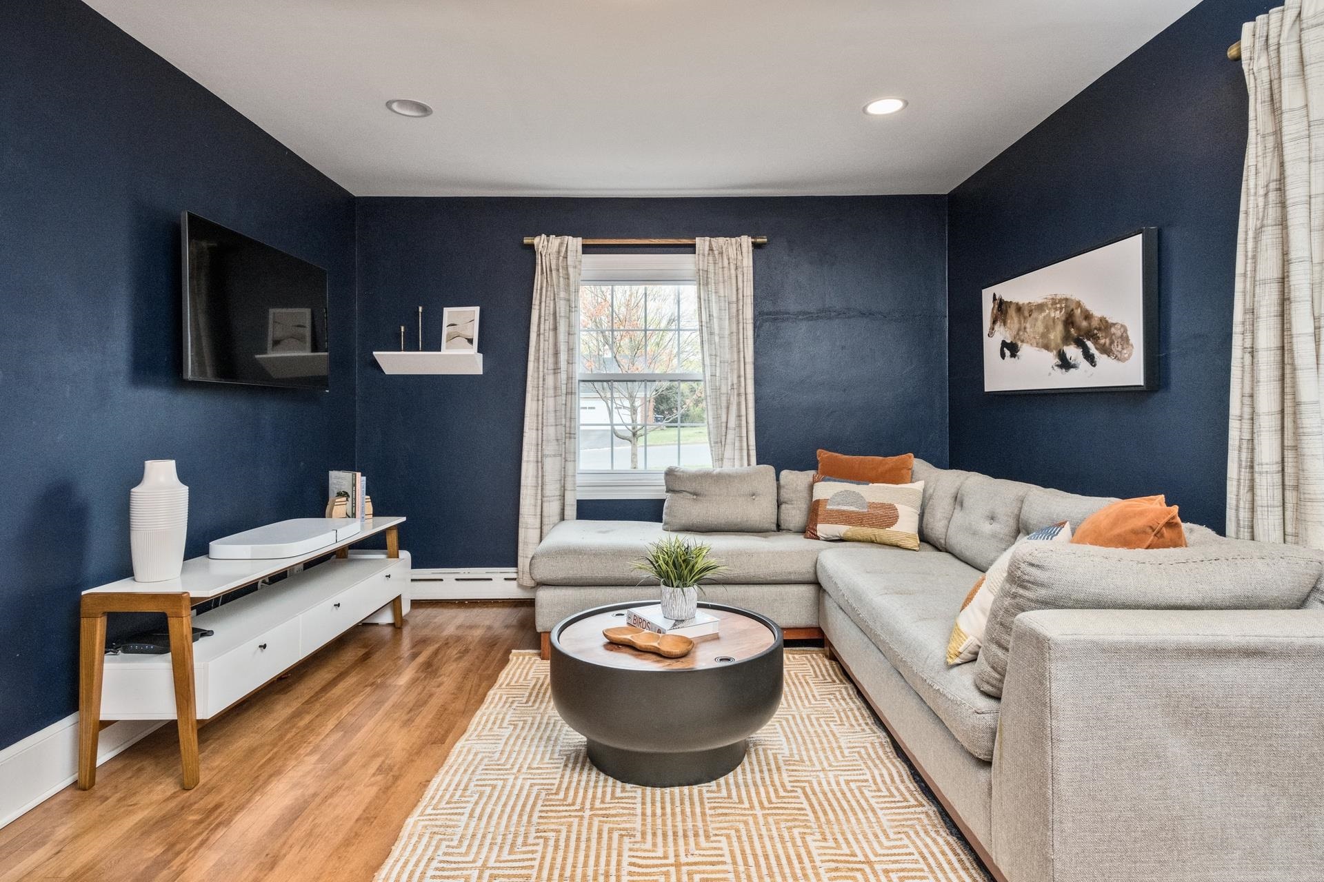 320 NEW YORK AVE