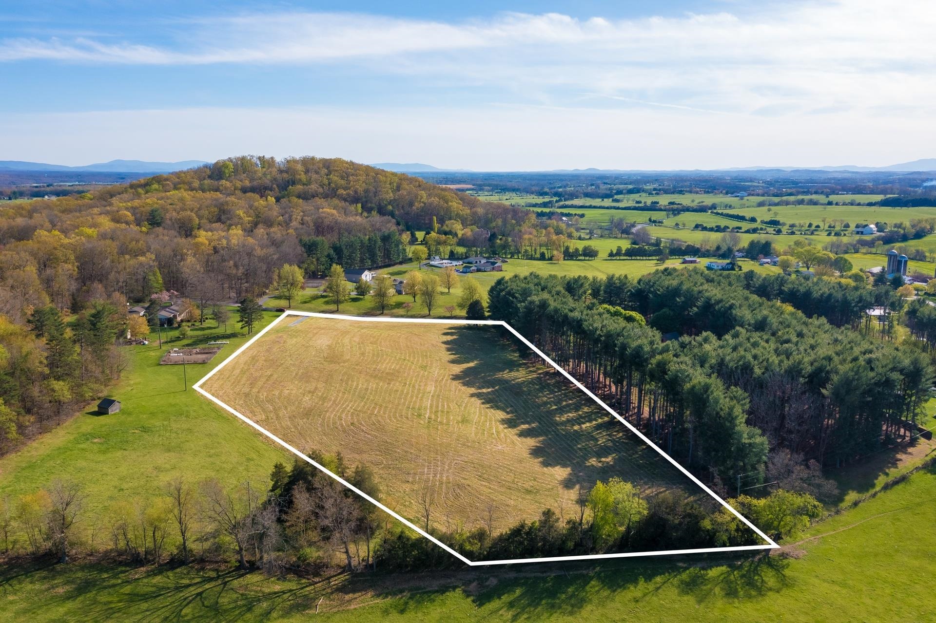 Lot 5 FOX HILL DR