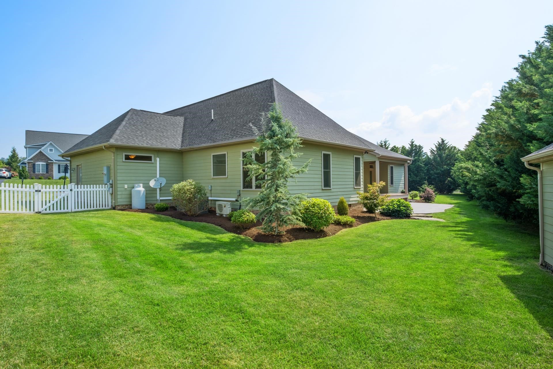 4470 RIDGECREST CT