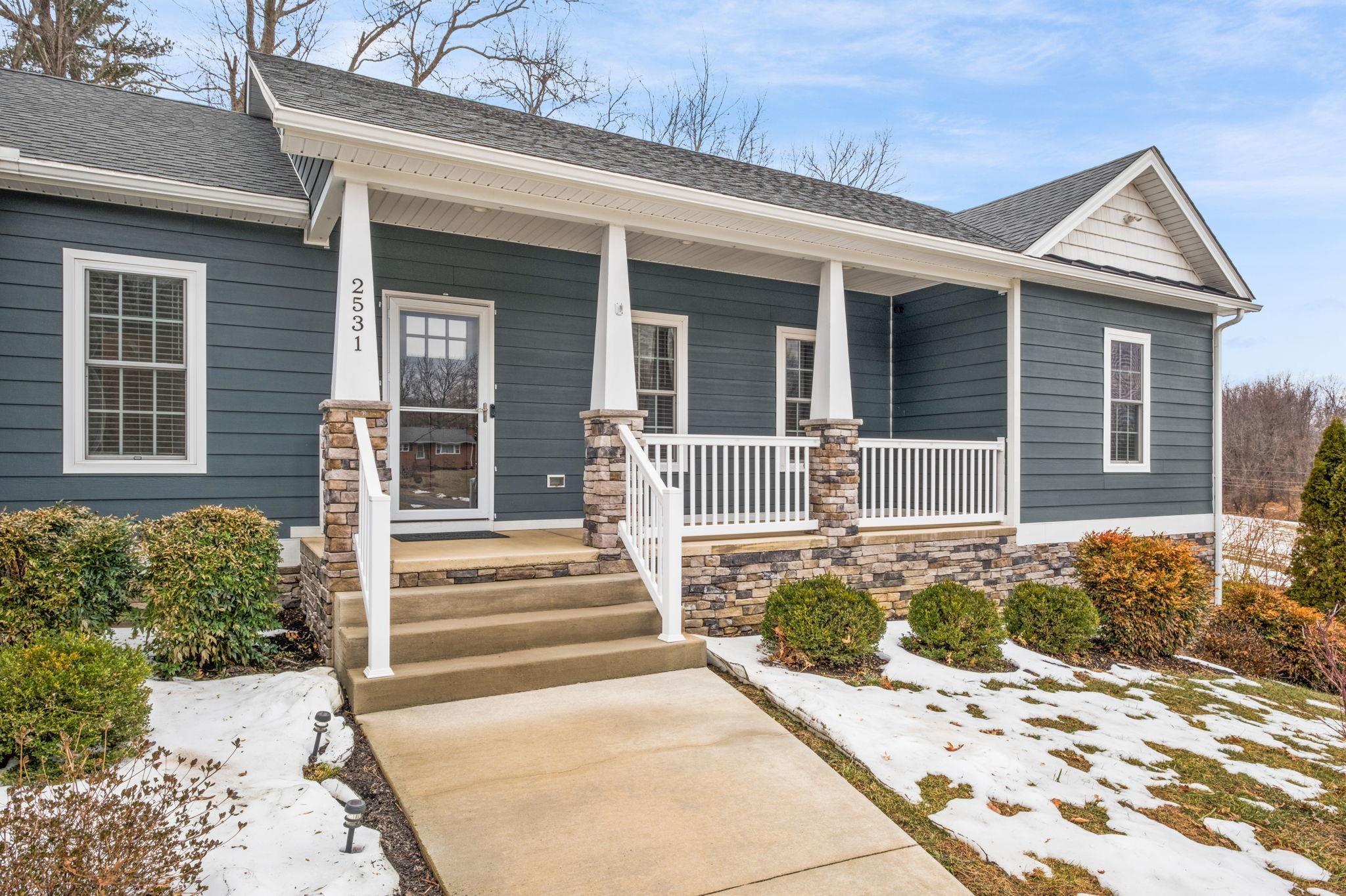 2531 HERMITAGE RD