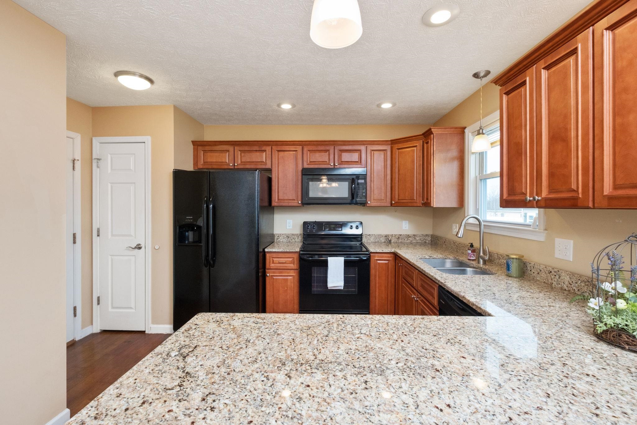1312 DULCIMER LN