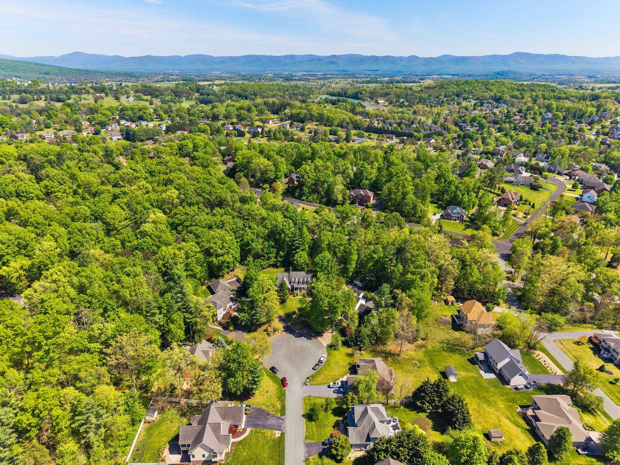 3340 BAYBROOK DR