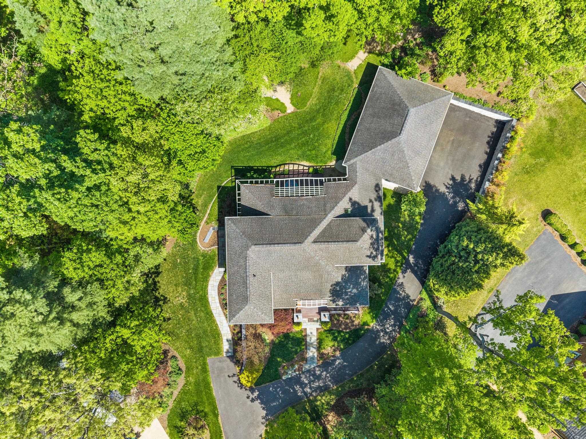 3340 BAYBROOK DR