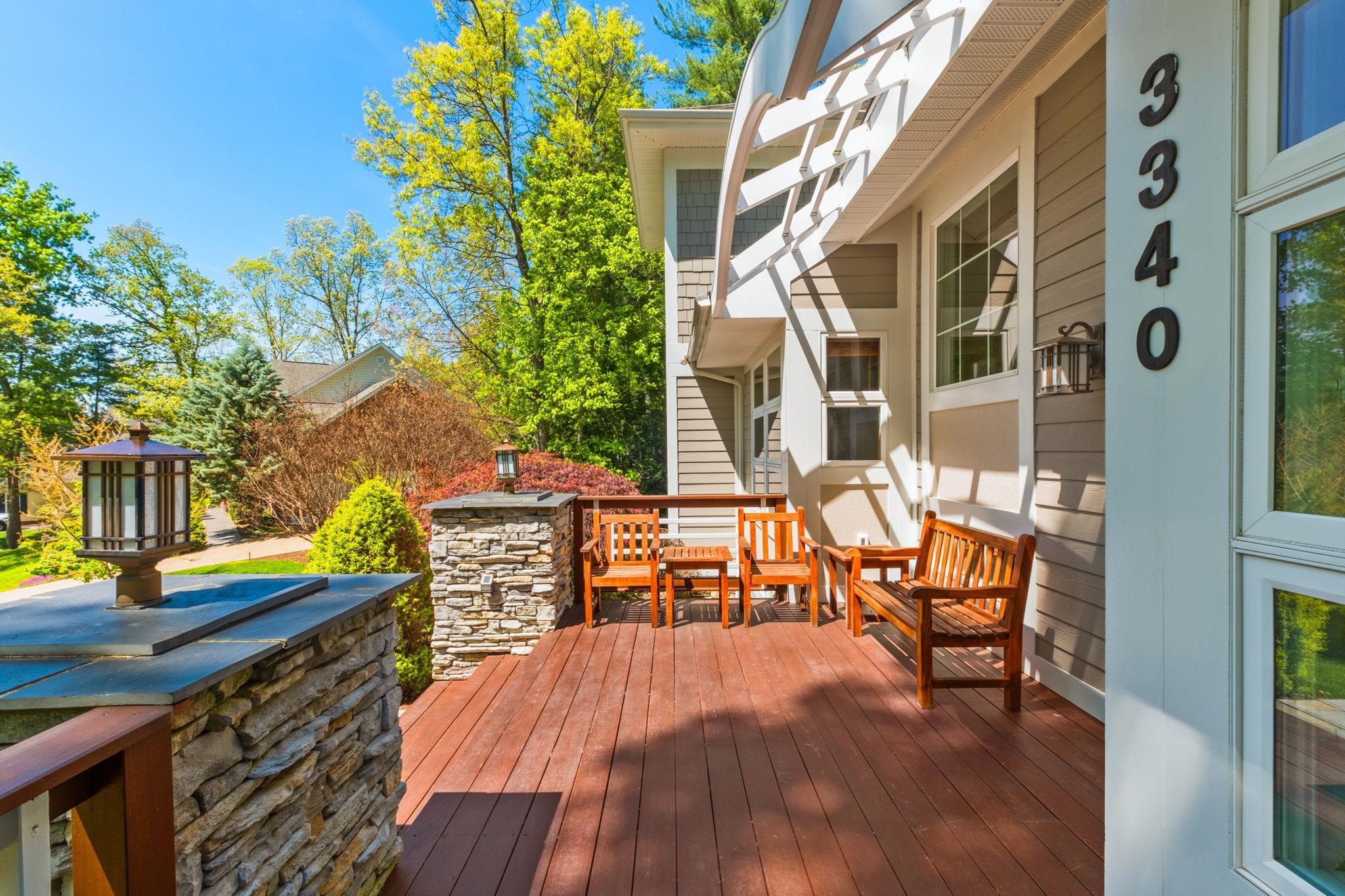 3340 BAYBROOK DR