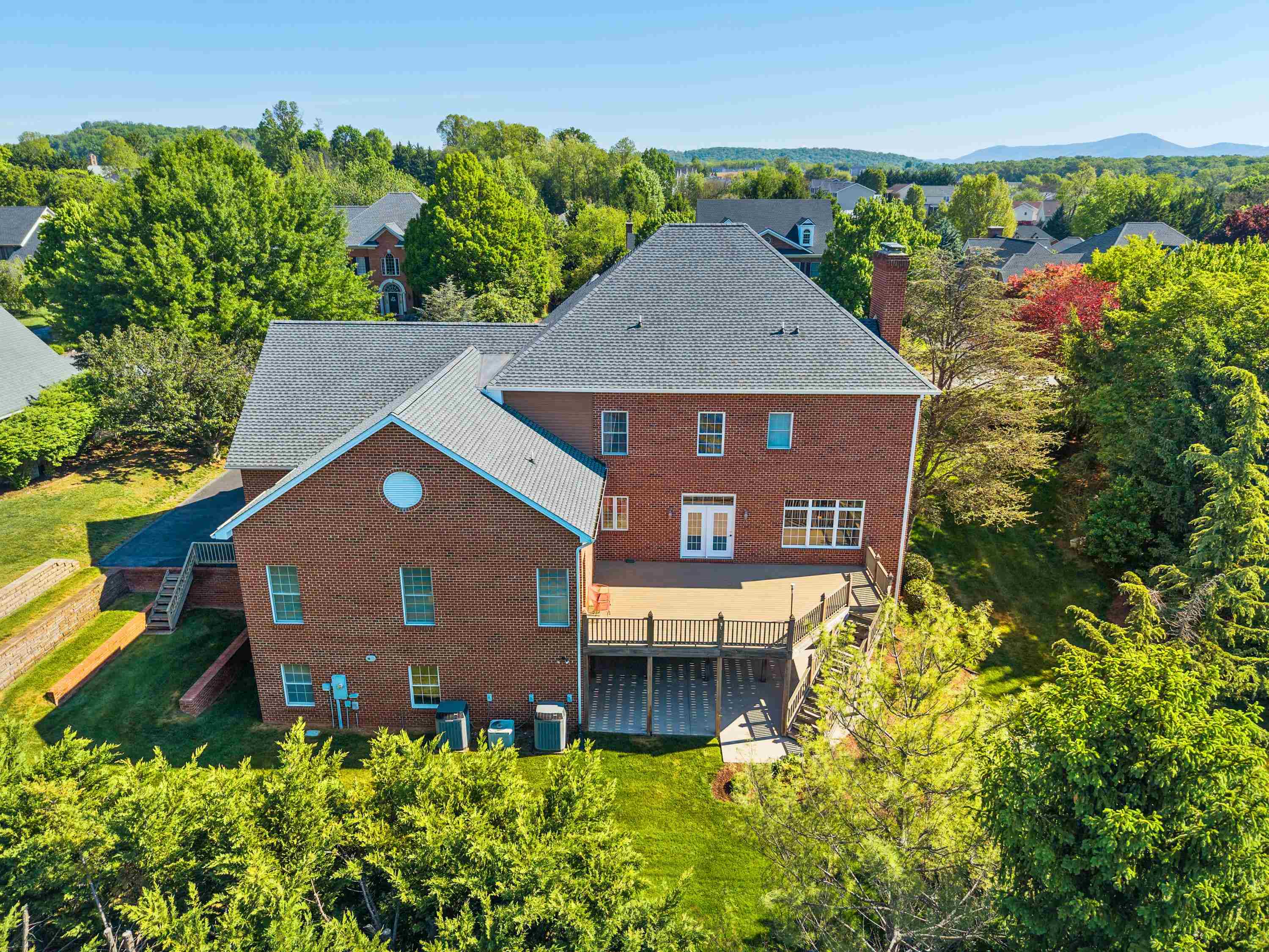 2945 BROOKSTONE DR