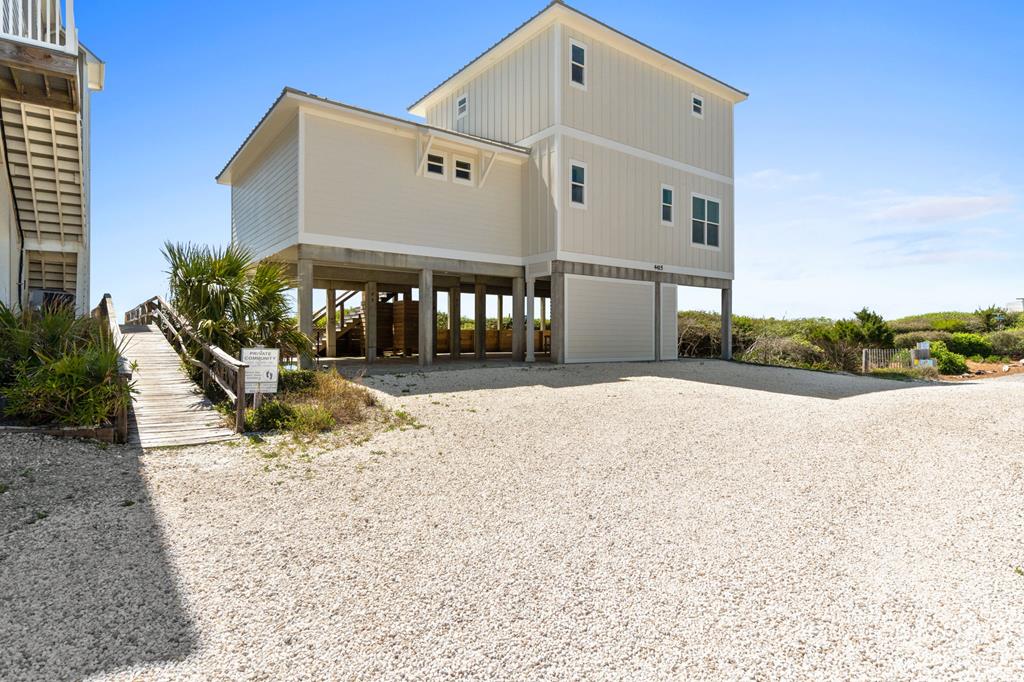 4415 Wavecrest Ln, 32456