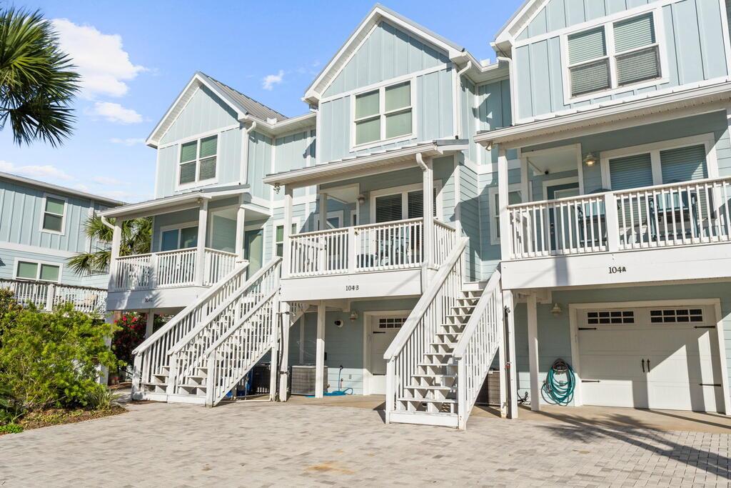 104B 42nd St, 32456