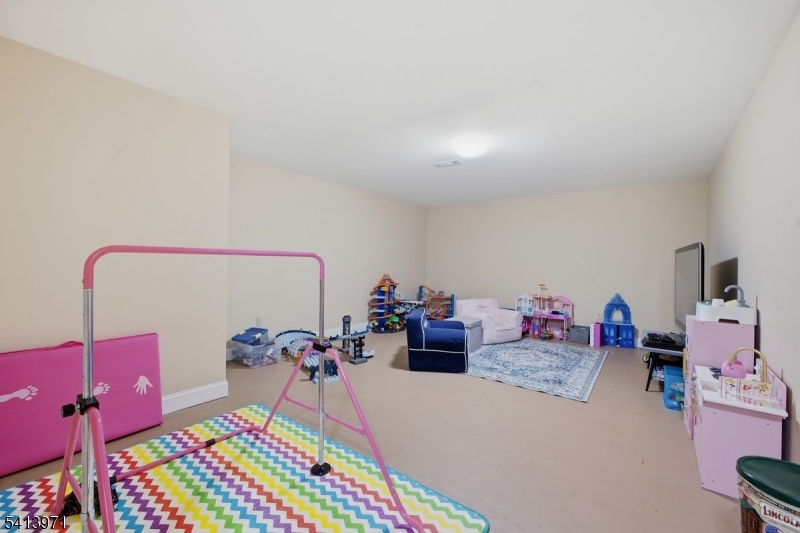 115 Mount Lebanon Rd