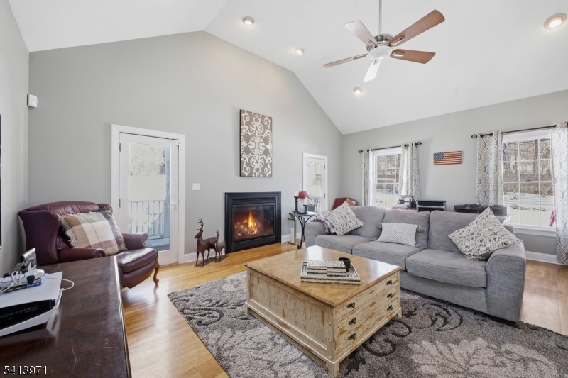 115 Mount Lebanon Rd