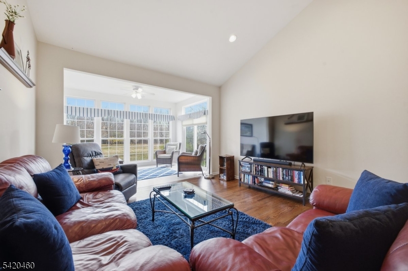 53 Weber Ave