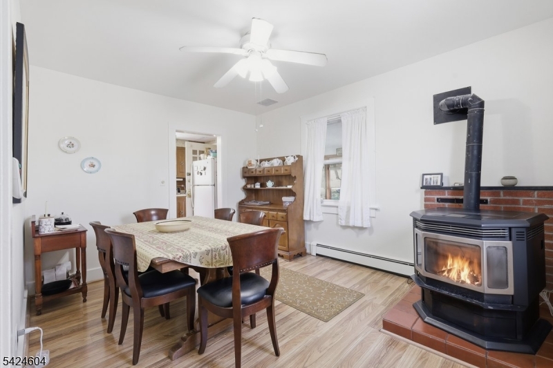 103 Lommason Glen Rd