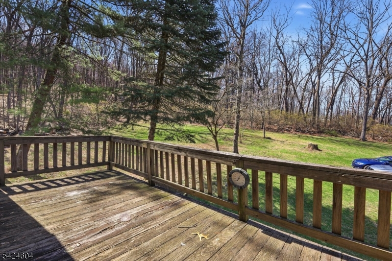 103 Lommason Glen Rd