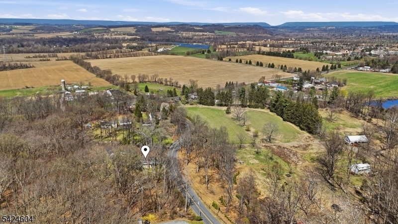 103 Lommason Glen Rd