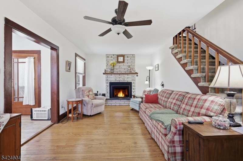 103 Lommason Glen Rd