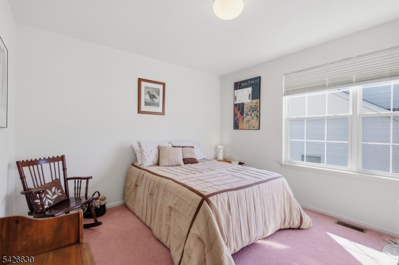 3 Bouwrey Pl