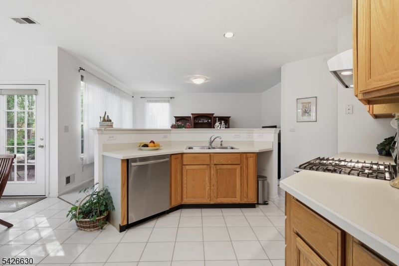 3 Bouwrey Pl