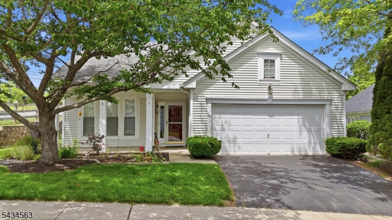 56 Kensington Cir