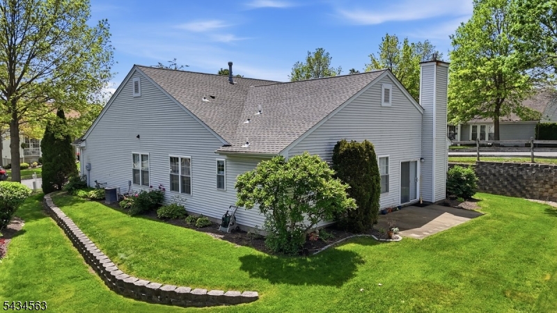 56 Kensington Cir