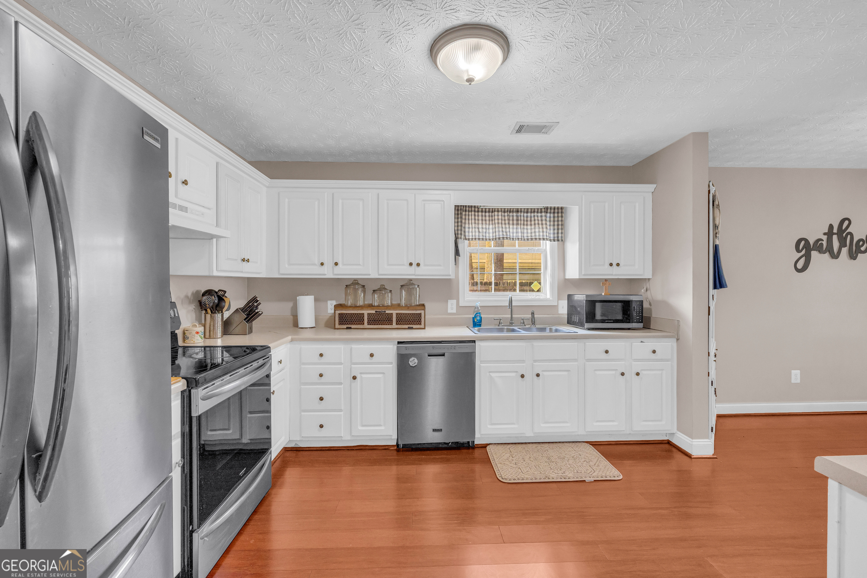 704 Academy Woods Drive