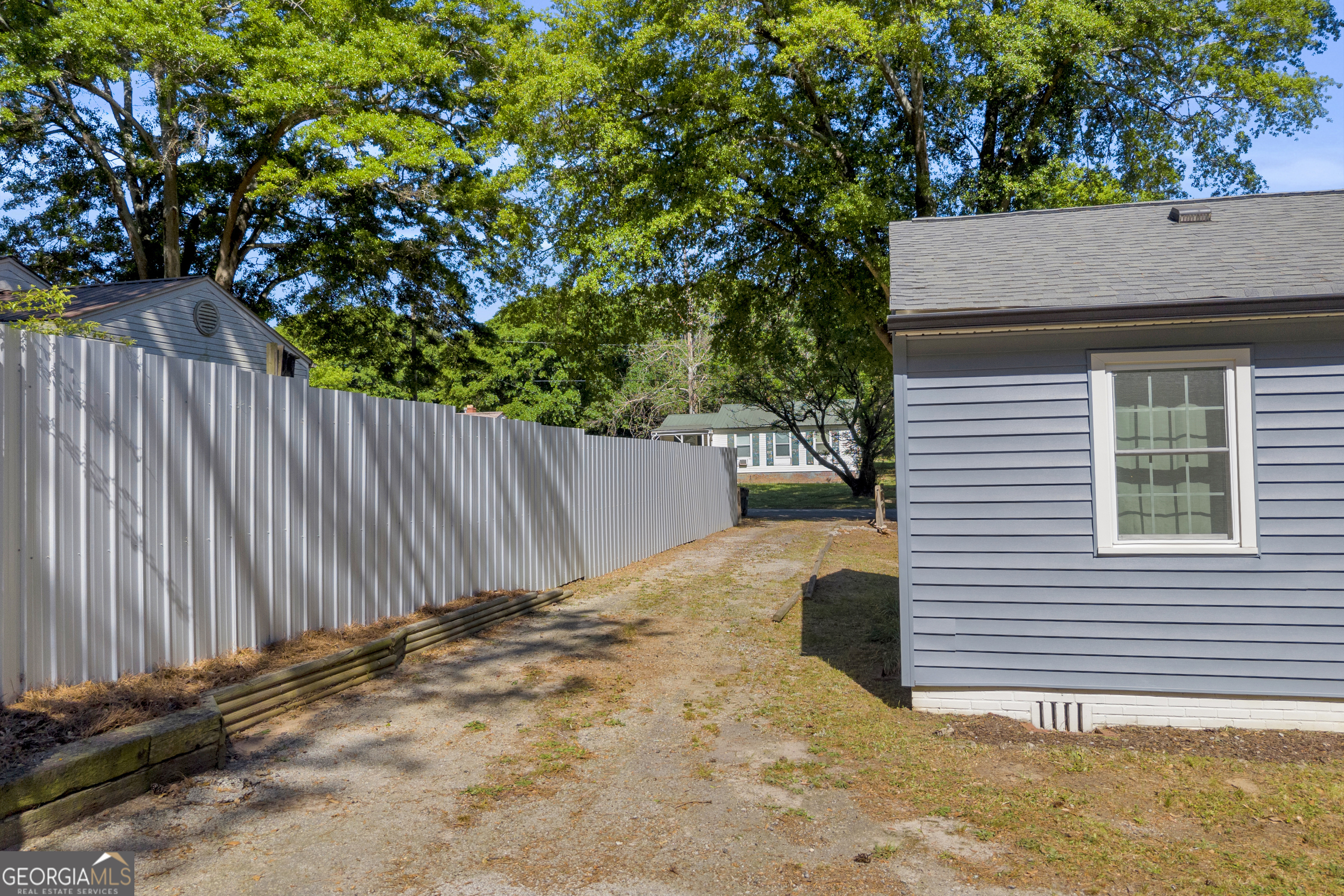 106 Hart Terrace