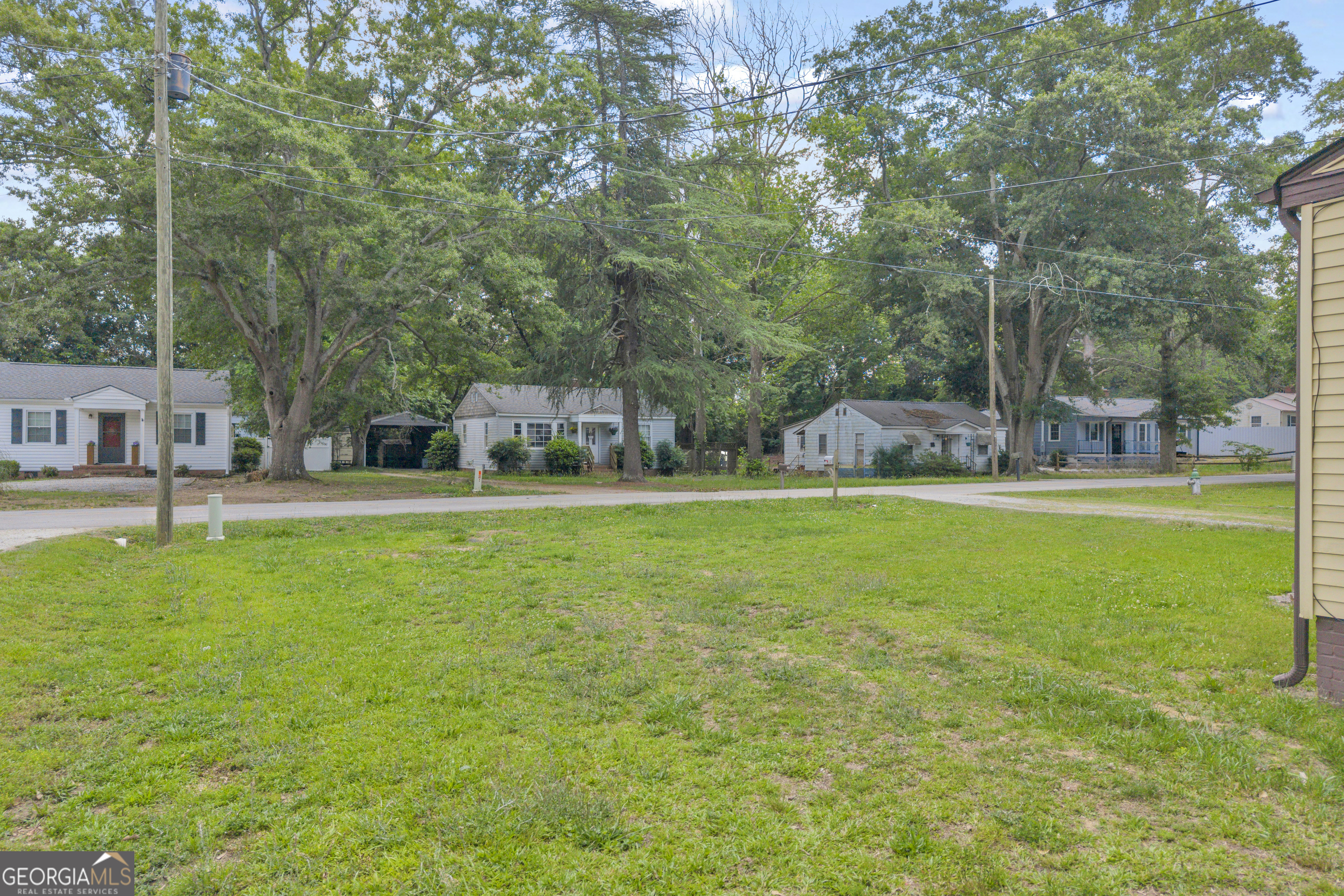 137 Hart Terrace