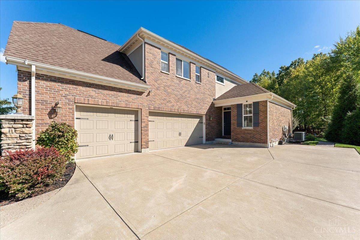 1262 Bluegrass Boulevard
