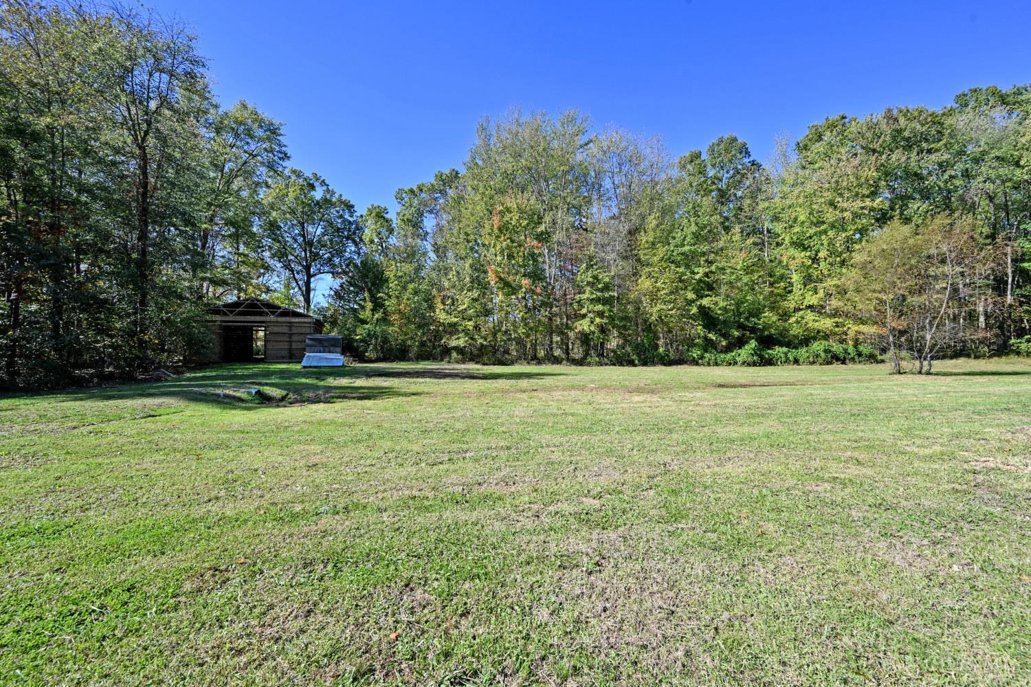 1748 Lindale Mt Holly Road