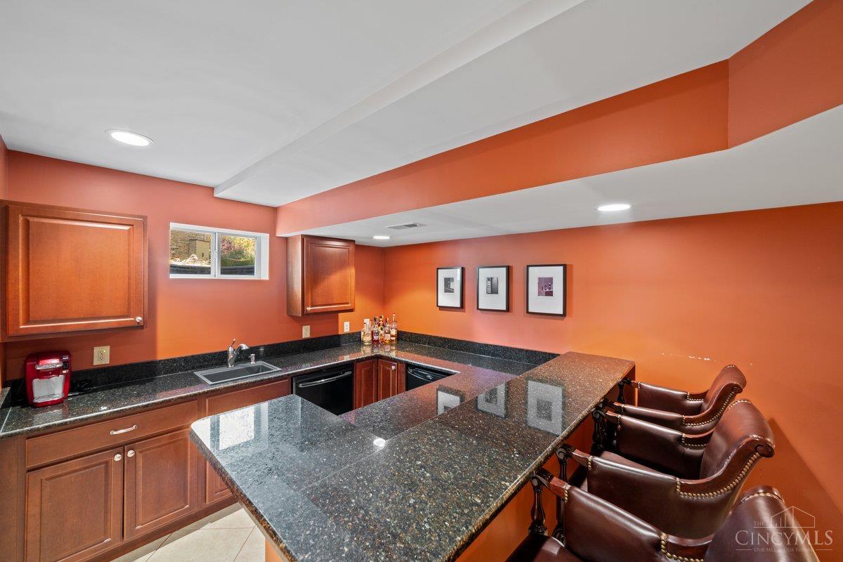 6661 Paxton Guinea Road