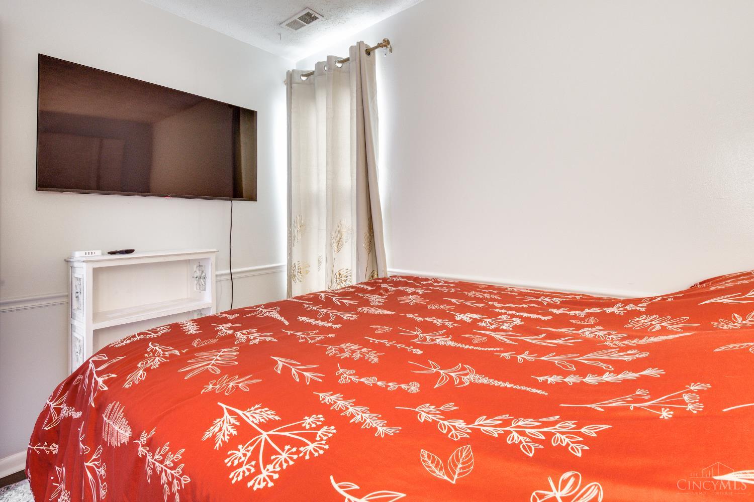 7178 Honeywood Court