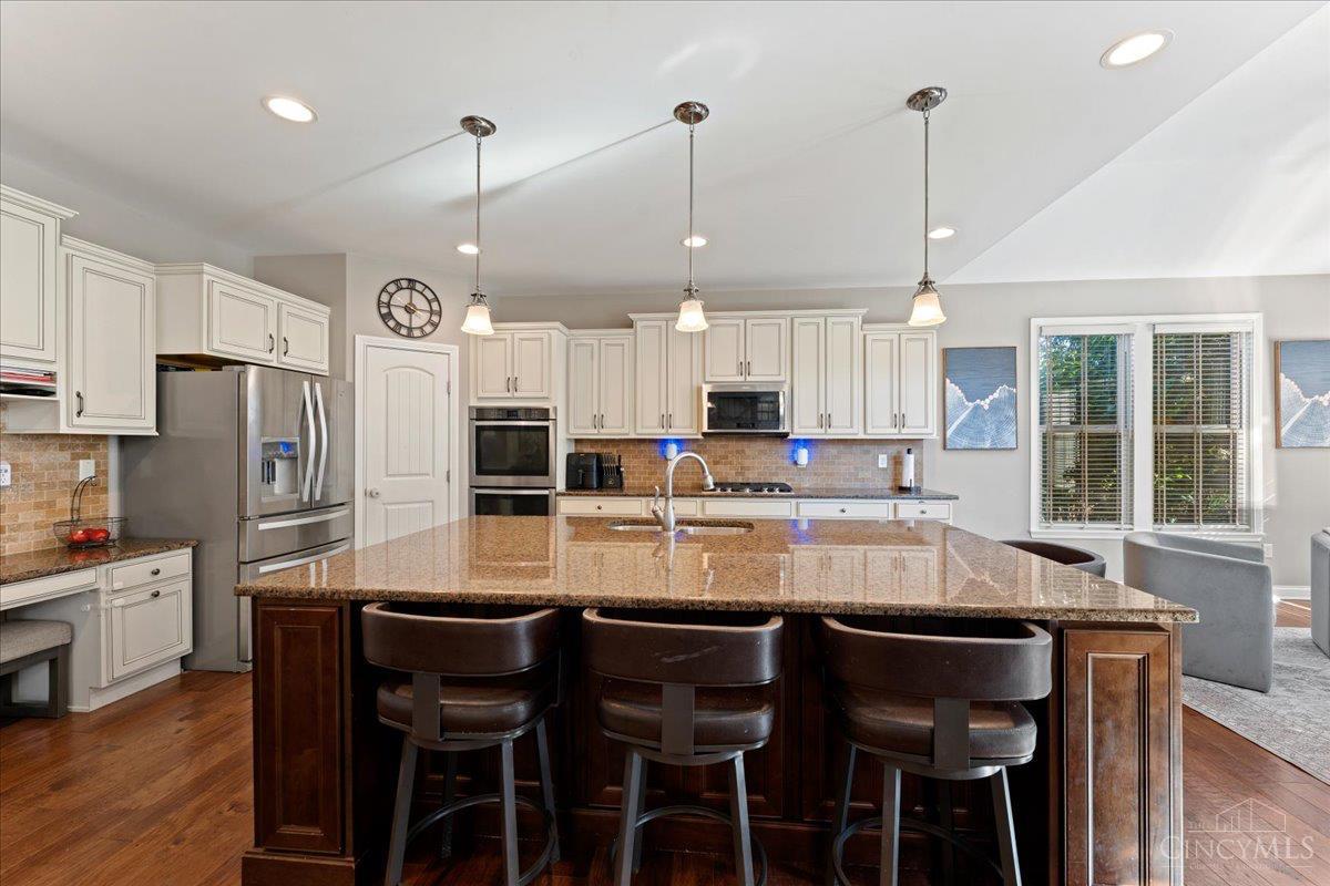 1262 Bluegrass Boulevard