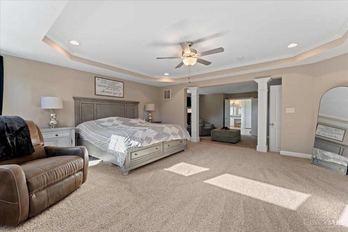 1262 Bluegrass Boulevard