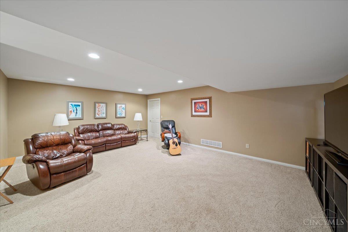 6661 Paxton Guinea Road