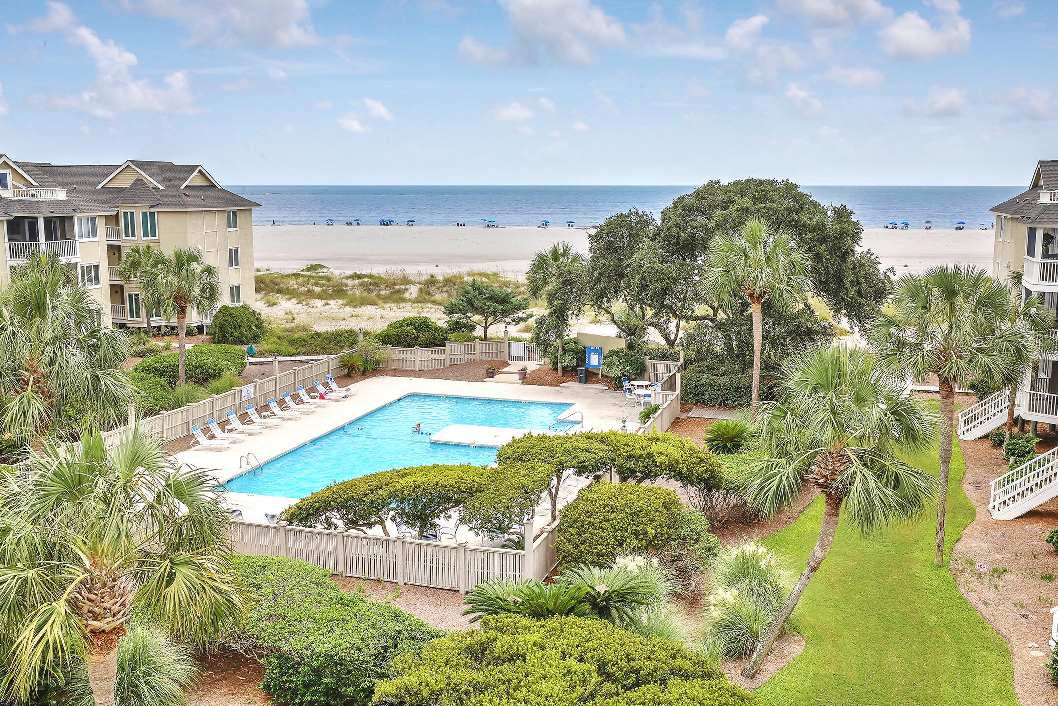 9000 Palmetto Drive Unit: 103d