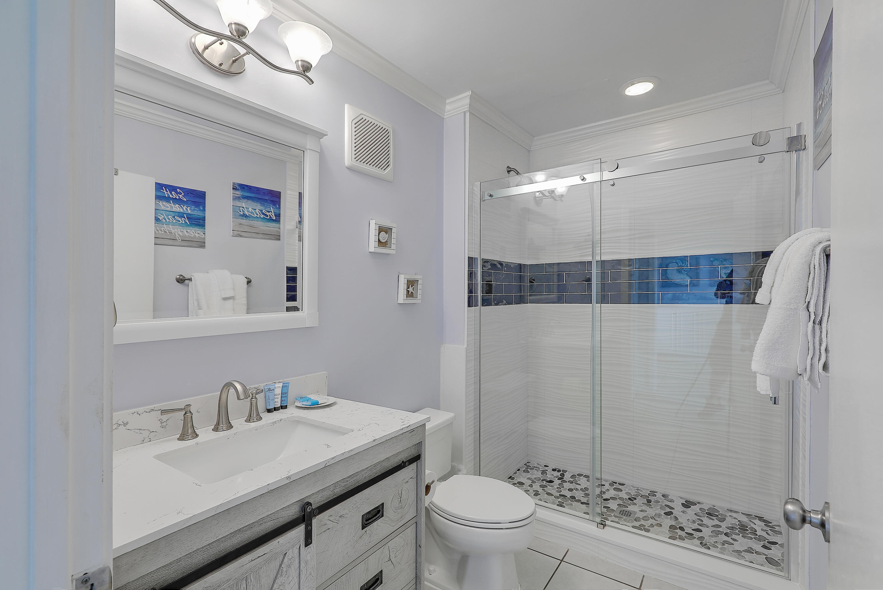 9000 Palmetto Drive Unit: 103d