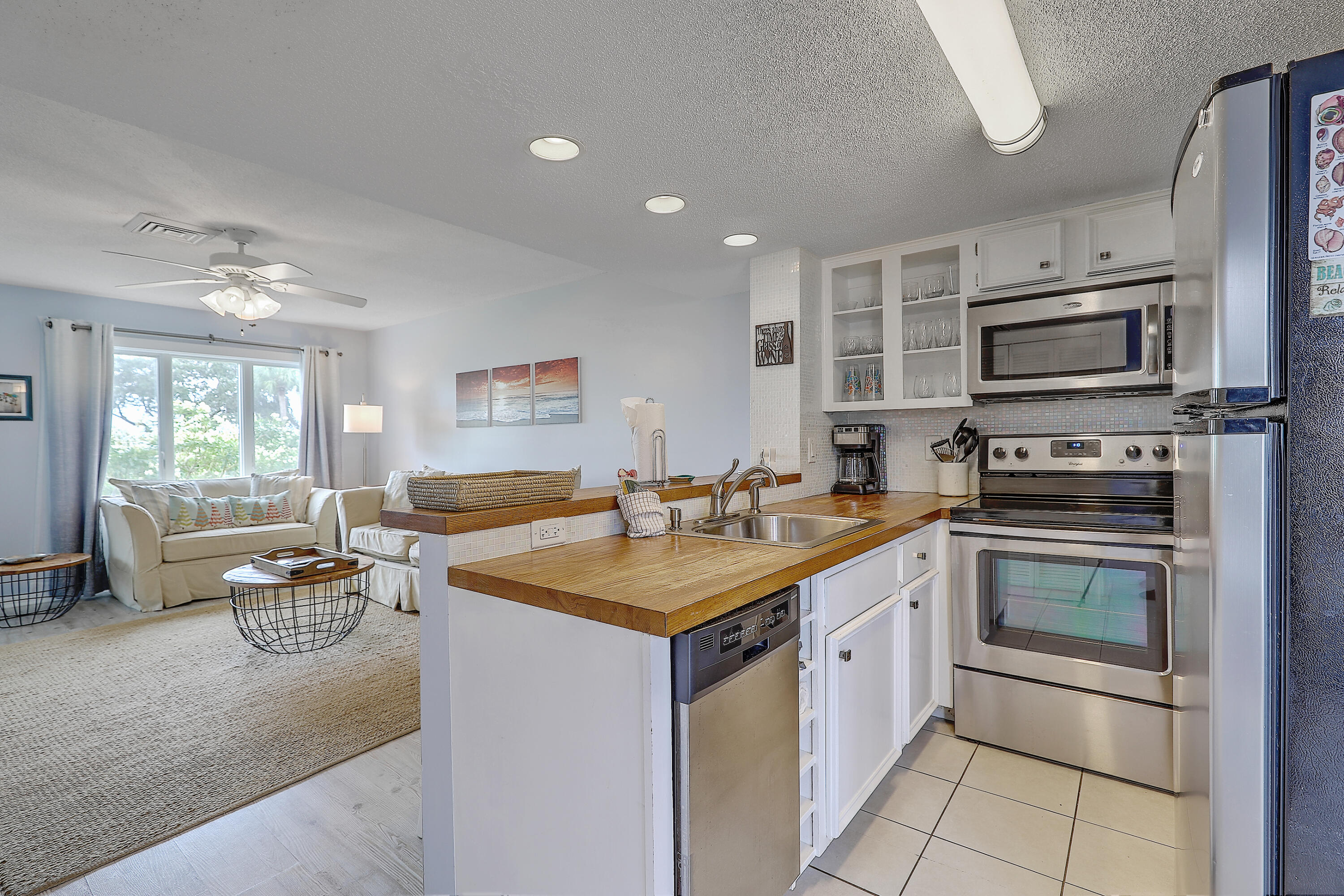 9000 Palmetto Drive Unit: 103d