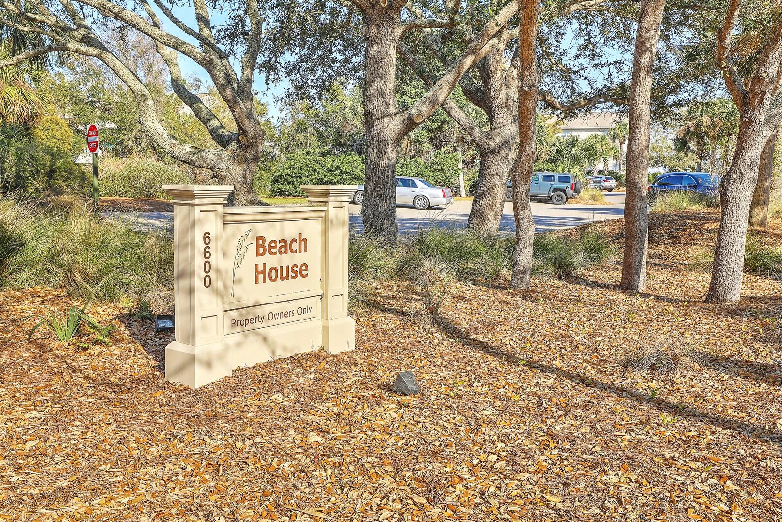 9000 Palmetto Drive Unit: 103d