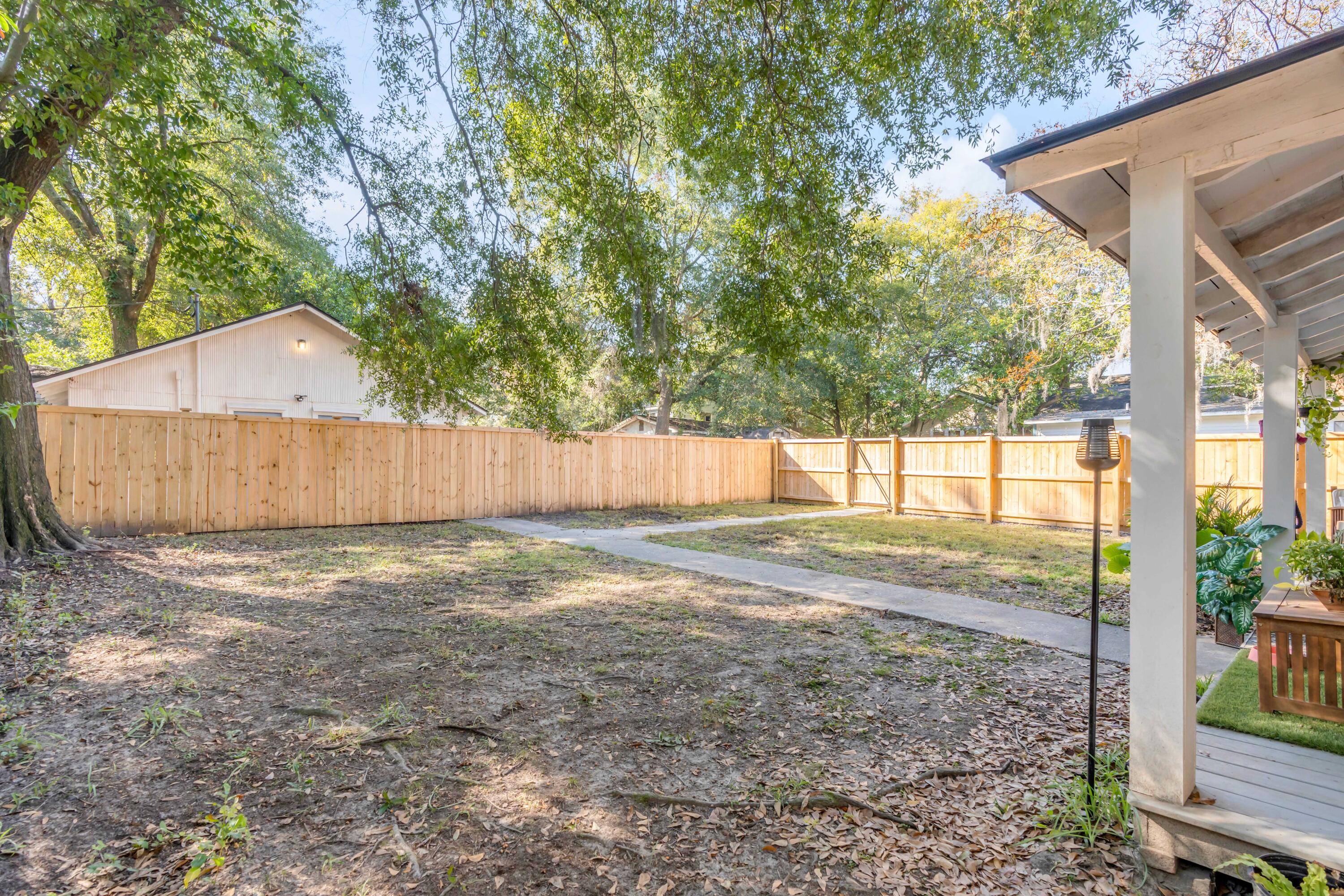 1073 Glenshaw Street # B Unit: A,B