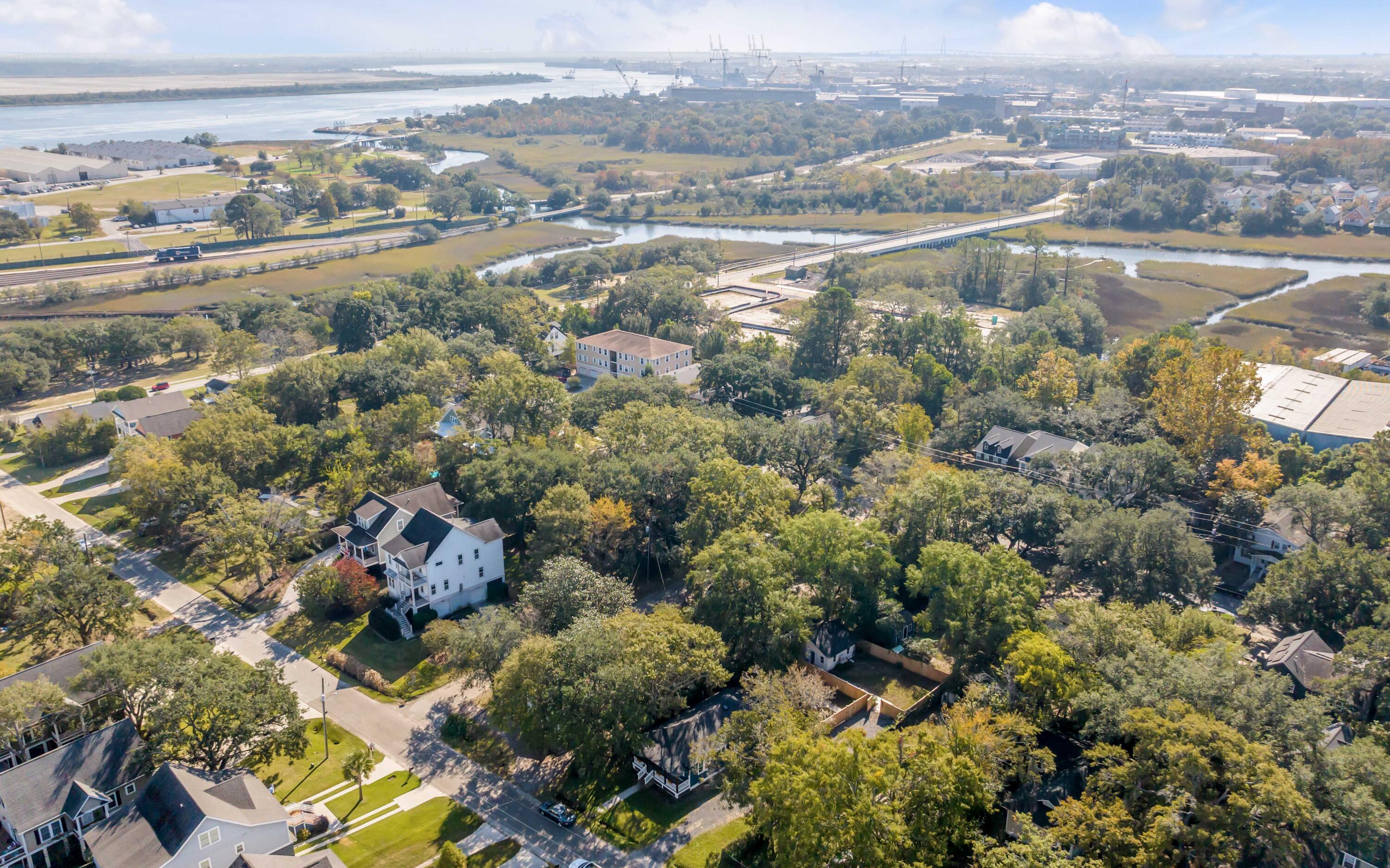 1073 Glenshaw Street # B Unit: A,B