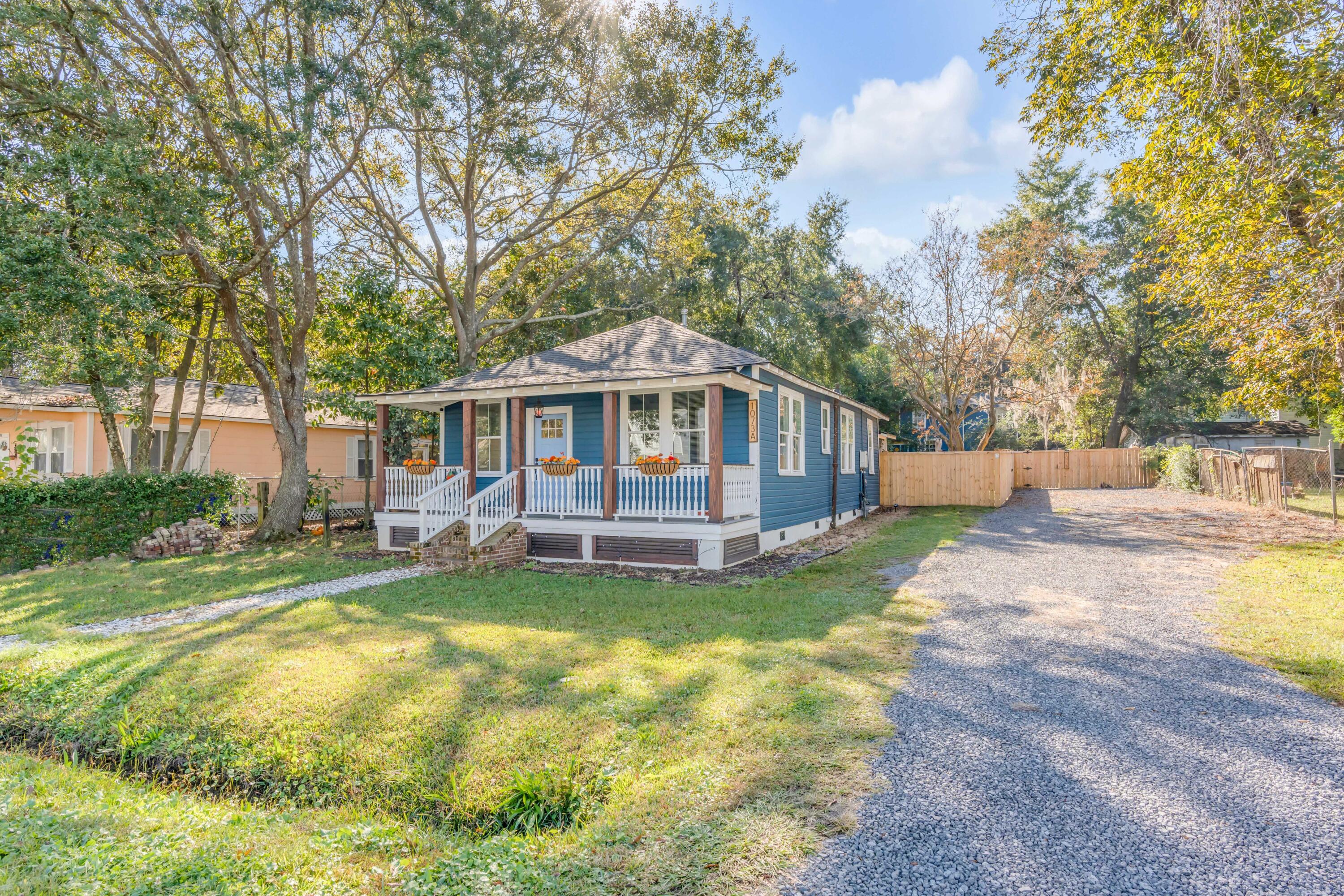 1073 Glenshaw Street # B Unit: A,B