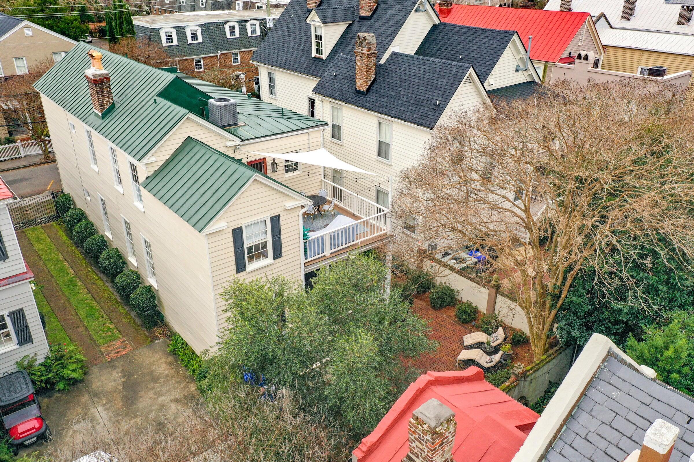 106 Queen Street # 2