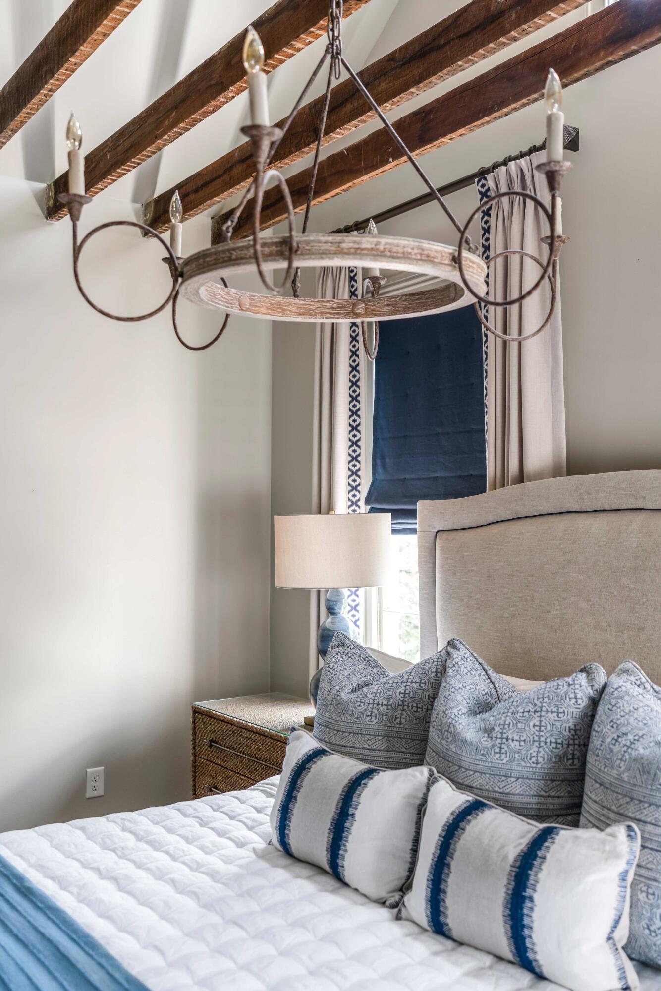 106 Queen Street # 2