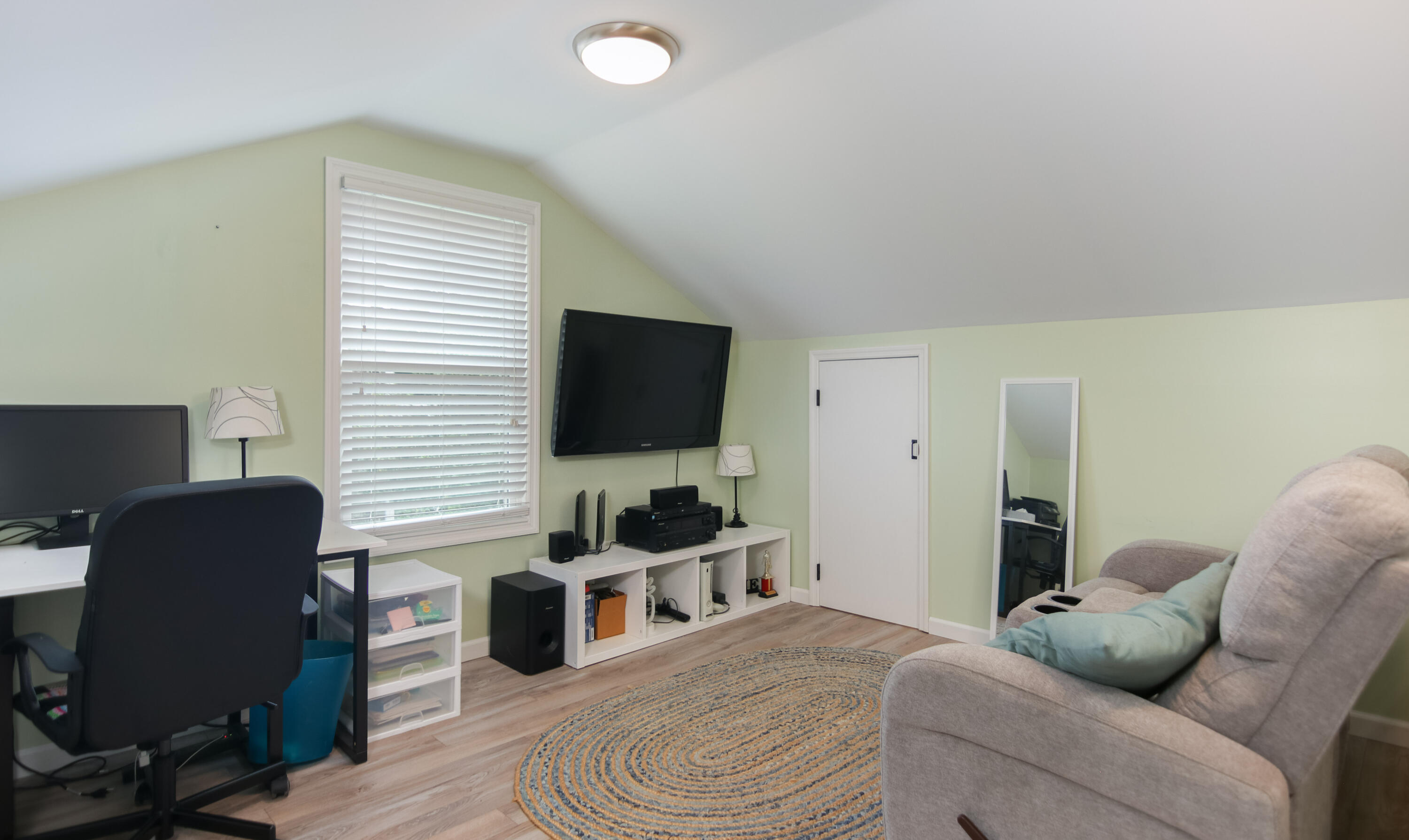 1754 Nantahala Boulevard